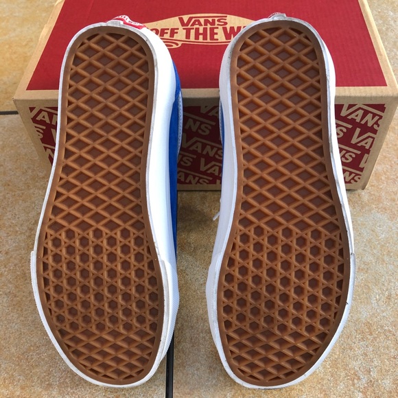 NWT Vans M/5.5 W/7 Princess Blue & True White - Picture 3 of 8